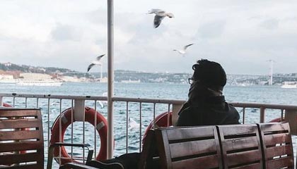 九游下载安装-华夏幸福客场惨败，积分榜排名下滑步伐明显，华夏幸福球员名单照片